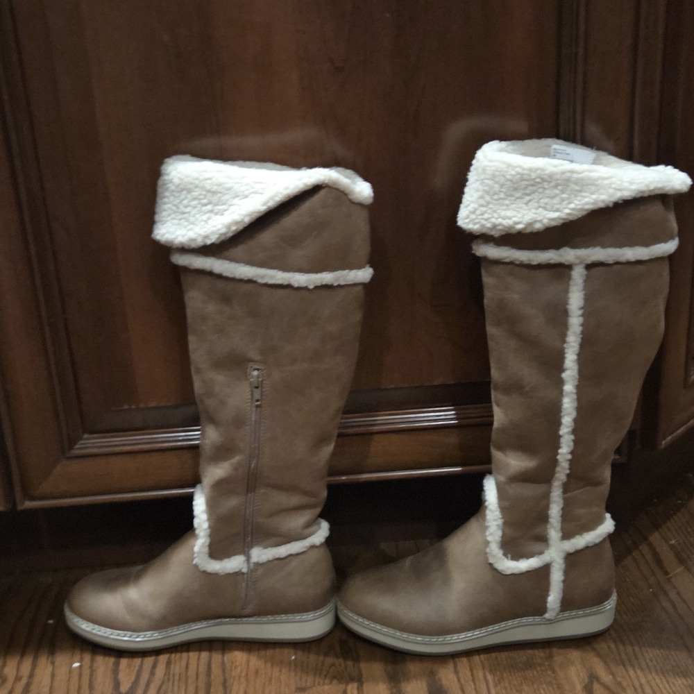 White Mountain Brown Knee-High Boots with Cream Trim - Picture 6 of 14